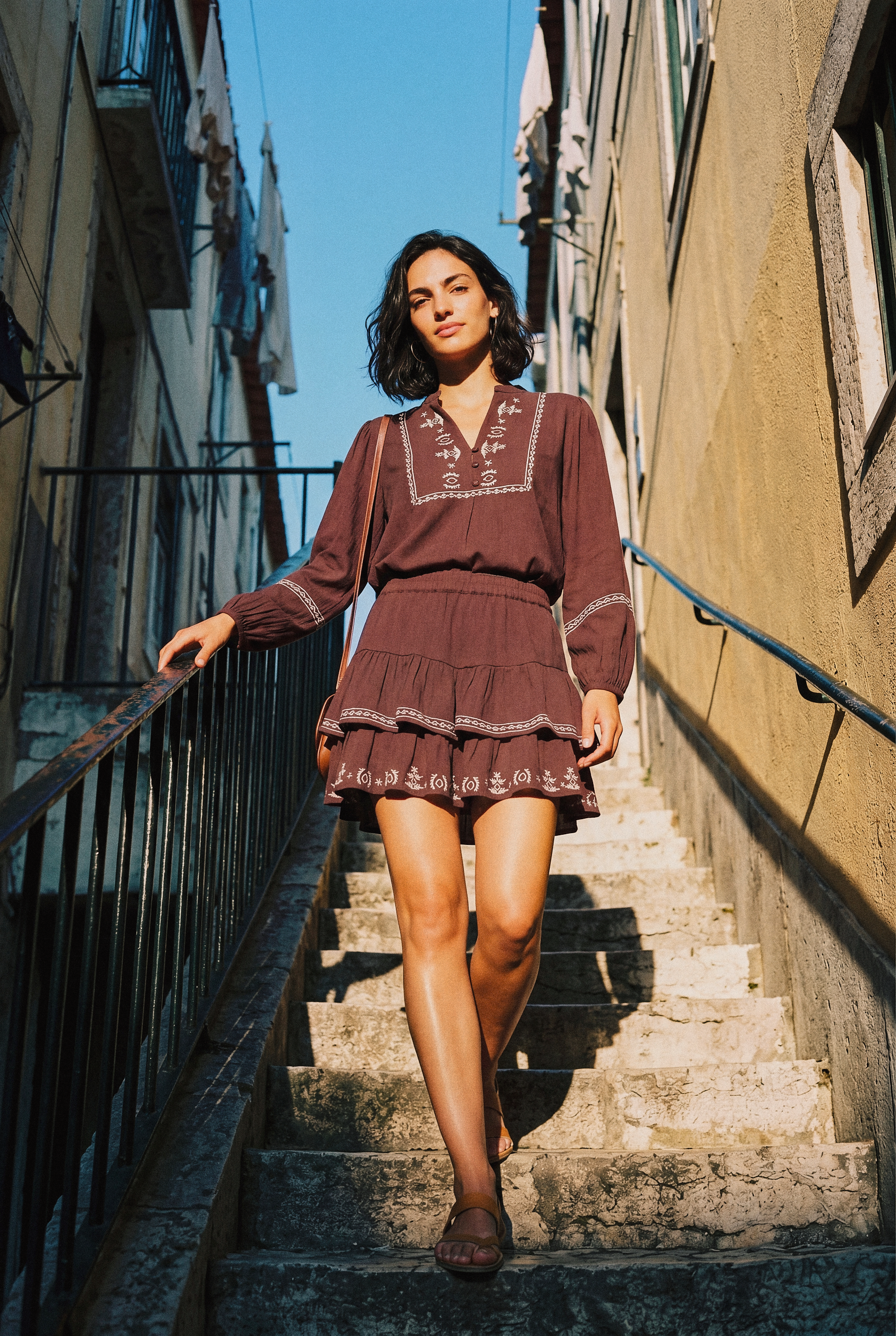 look5-aicia-bairro-alto-staircase-editorial_v1.png