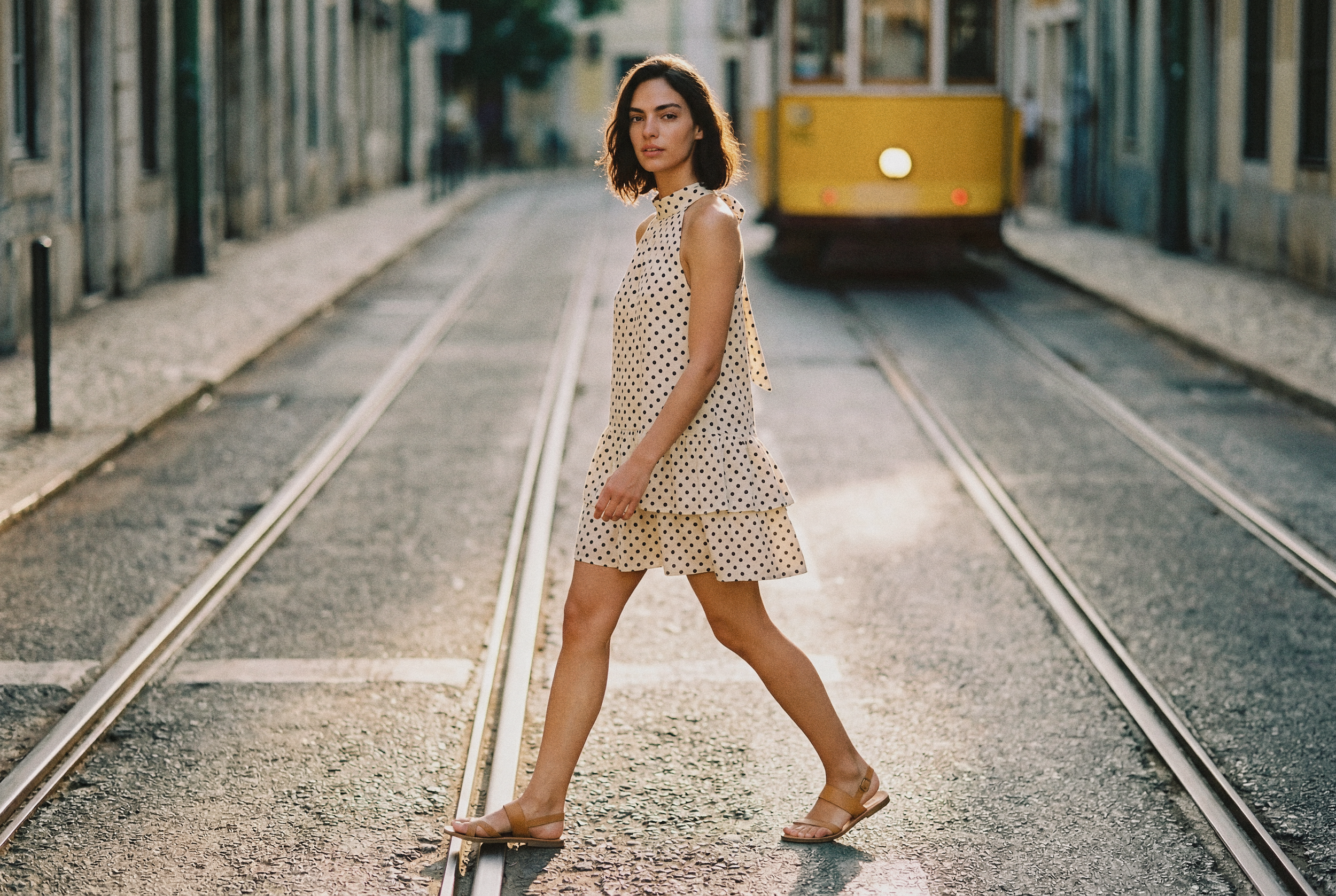 look6-aicia-santos-tram-tracks_v1.png