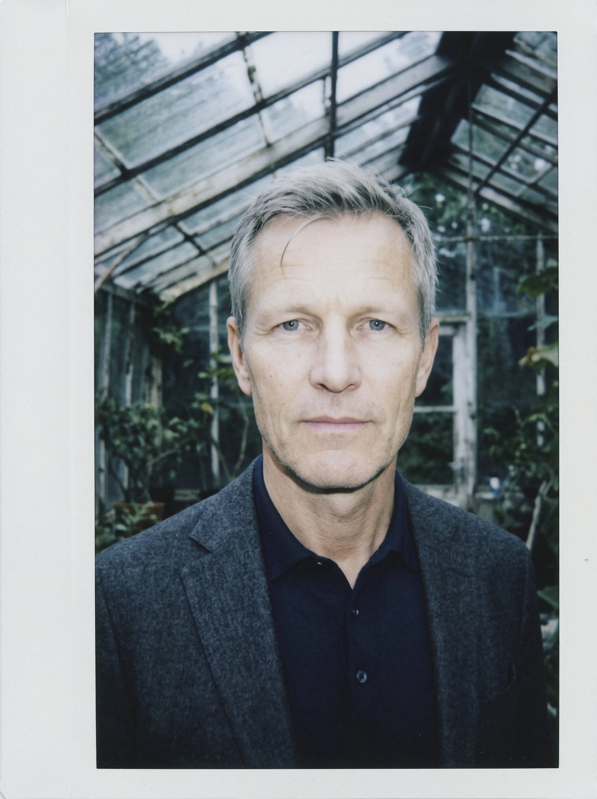 M12_Henrik_instax_v1.jpg