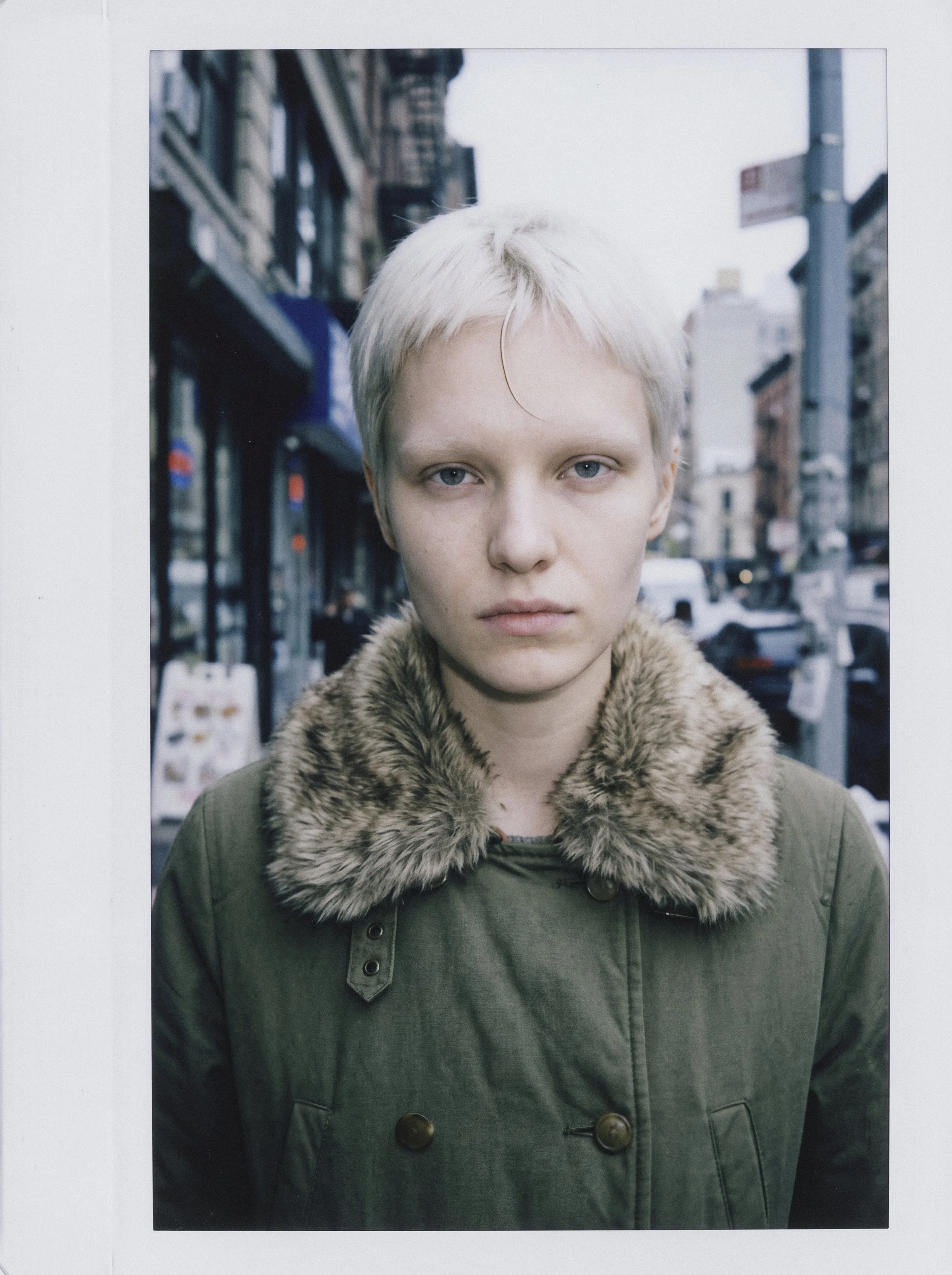 T17_Kasia_instax_v2.jpg