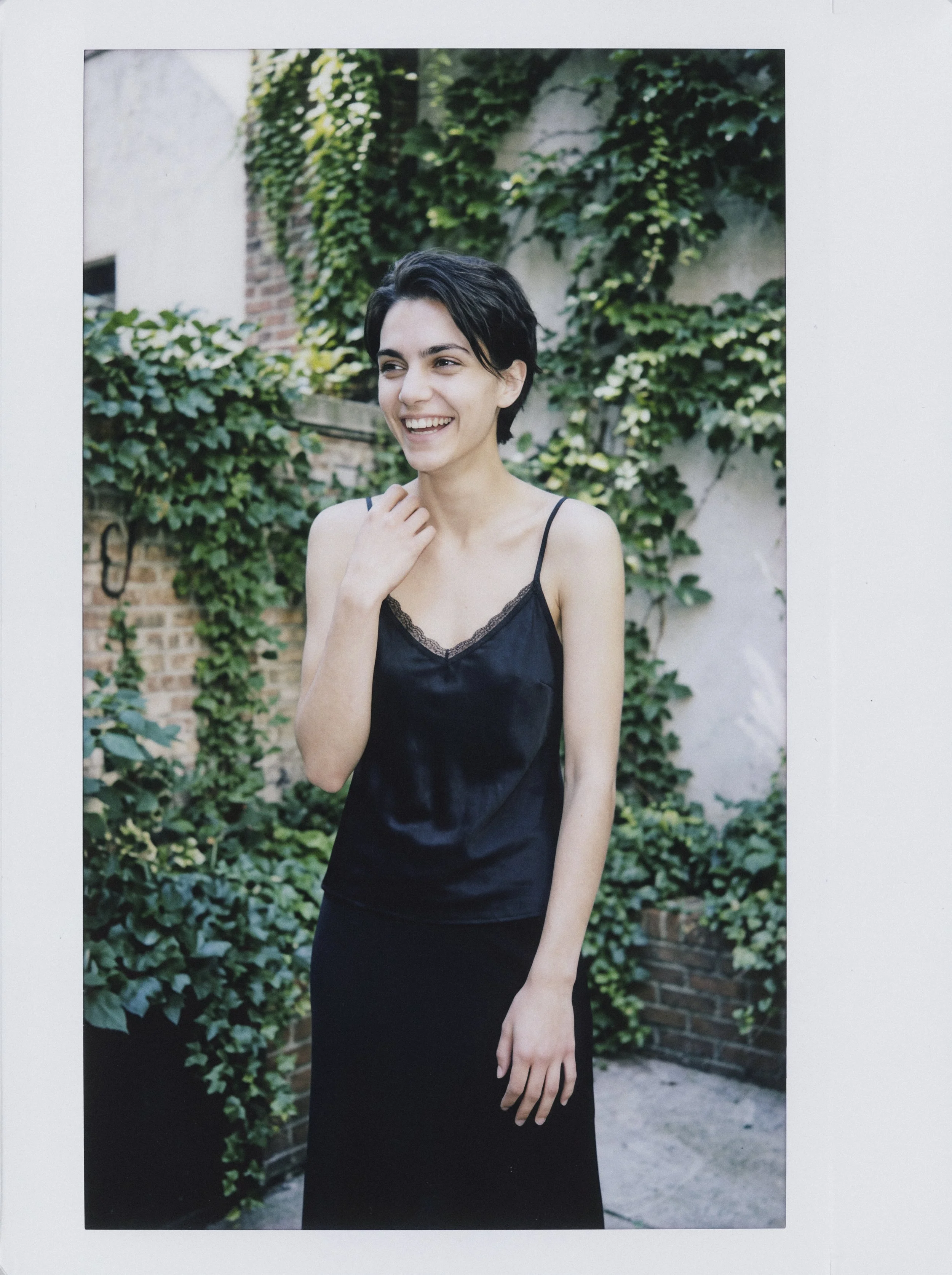 W07_Mila_instax_v2.jpg