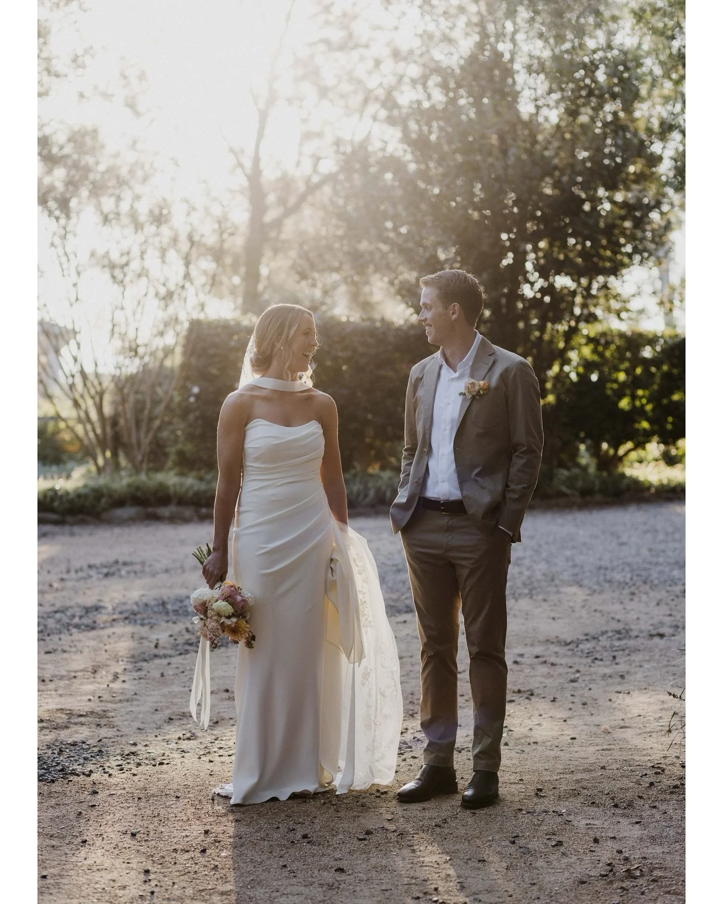 Kate &amp; Joel on Friday at @altarwinebarmilton x