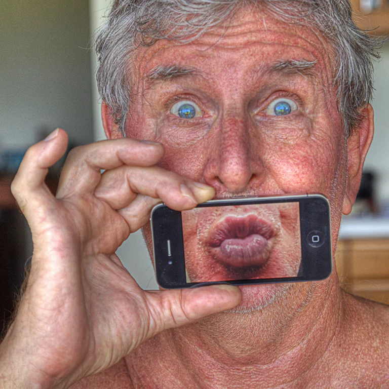 Al Dorsa with the alPhone