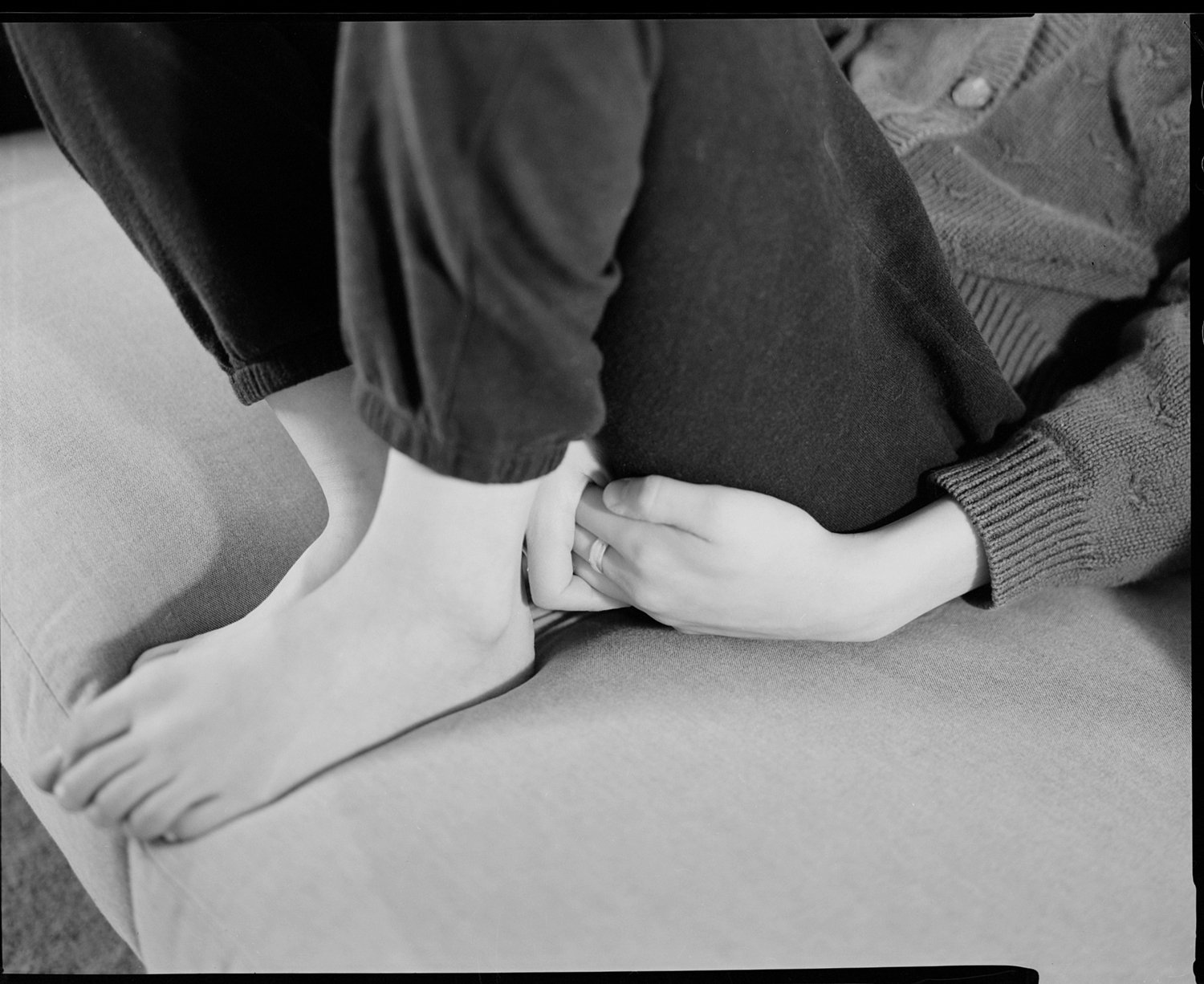 untitled(hands-and-feet).jpg