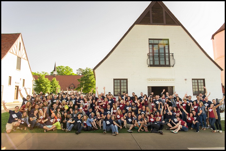 THE ENTIRE GROUP! MY, HOW IT HAS GROWN! MAKES ME THINK OF THE VERSE:" NO EYE HAS SEEN AND NO EAR HAS HEARD WHAT GOD HAS PREPARED FOR THOSE WHO LOVE HIM" - 1 COR. 2:9