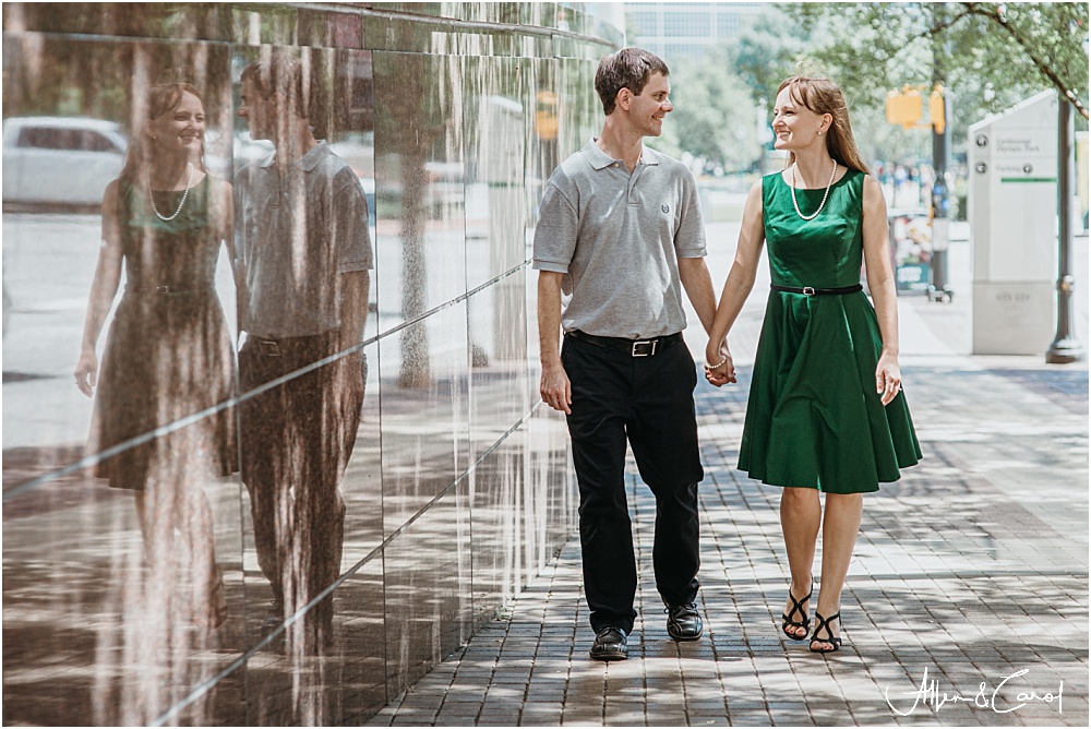 Engagement Photos in Downtown Atlanta