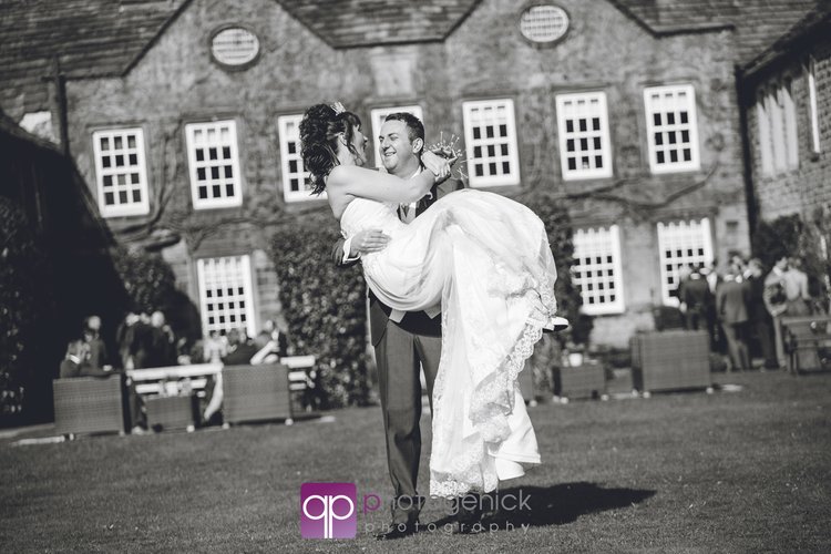 Amanda and Mike's wedding at Whitley Hall, Sheffield — photo 26 of 39