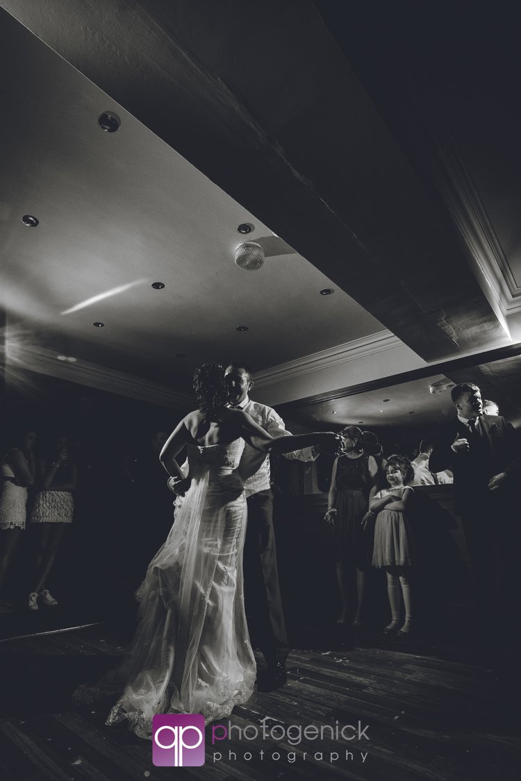 Amanda and Mike's wedding at Whitley Hall, Sheffield — photo 37 of 39