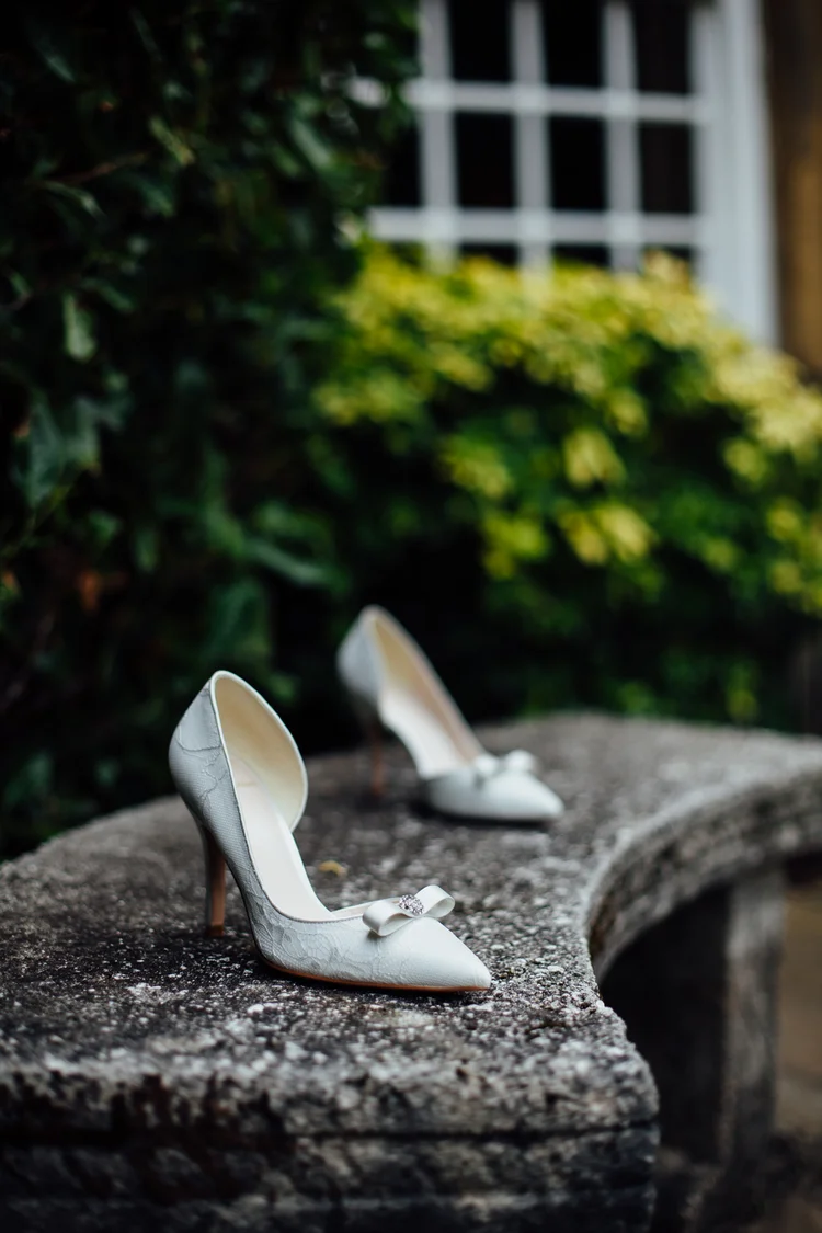 Jemma and Tom's summer wedding at Whitley Hall, Sheffield — photo 4 of 43