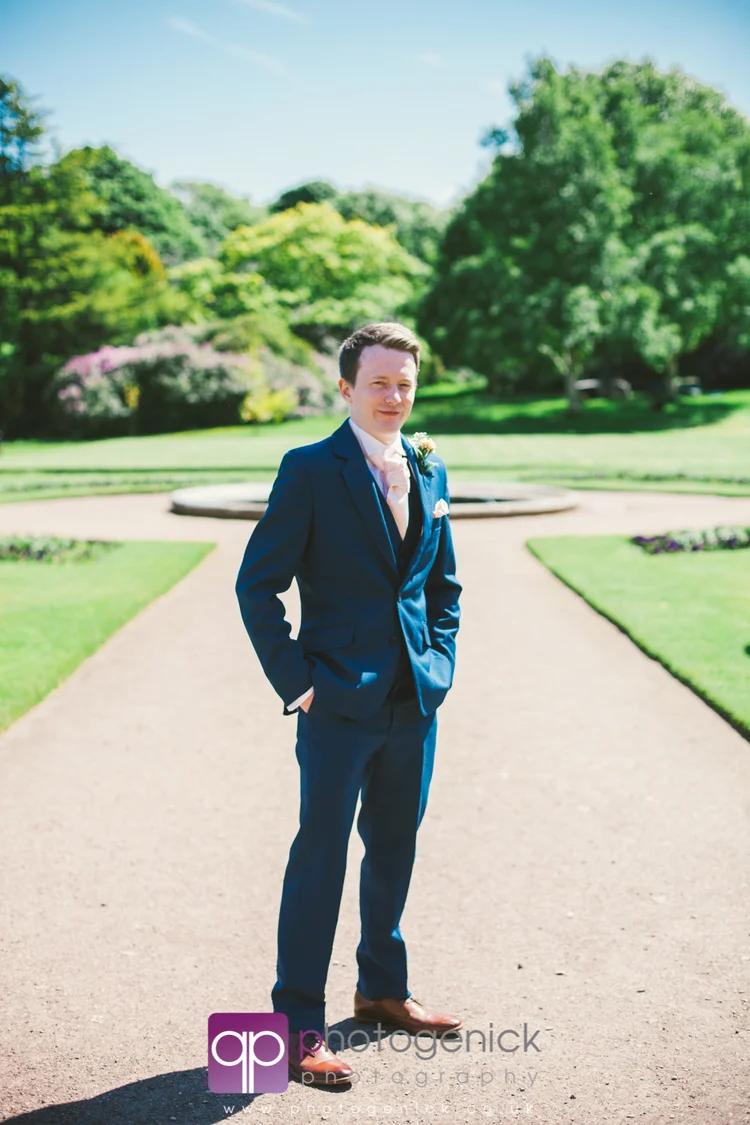 Monica and Shaun's wedding at Wortley Hall, Sheffield — photo 11 of 35