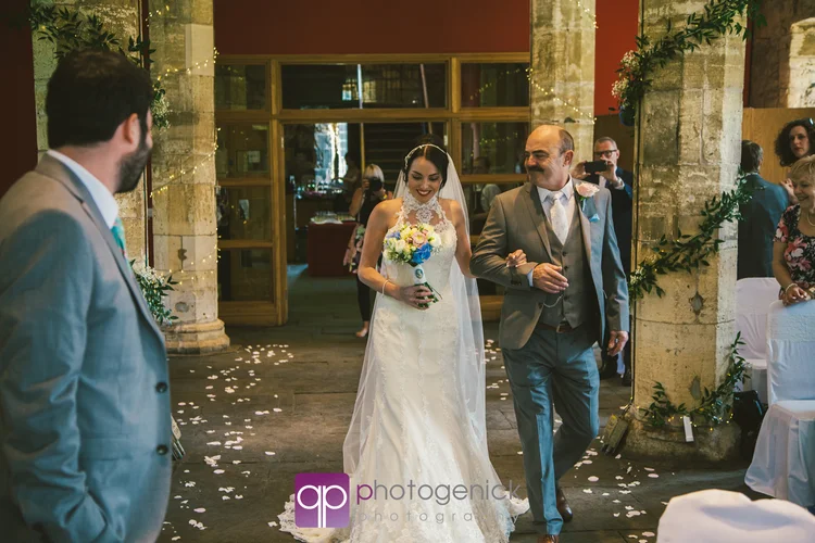 Katie and Chris's spring wedding at The Hospitium, York — photo 17 of 45