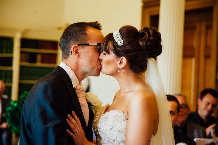 Kirsty and Nigel's wedding at Wortley Hall, Sheffield — photo 14 of 36
