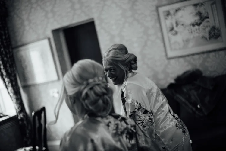 Emma and Tom's autumn wedding at Ringwood Hall, Chesterfield — photo 12 of 91