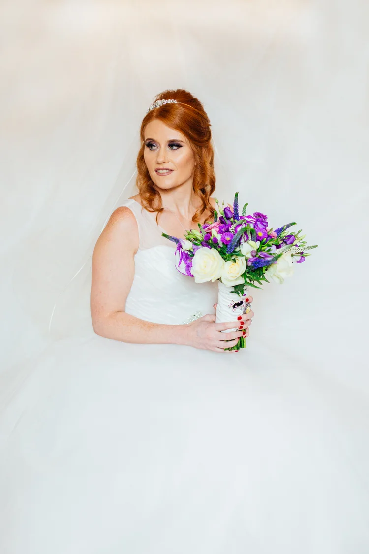 Emma and Tom's autumn wedding at Ringwood Hall, Chesterfield — photo 33 of 91