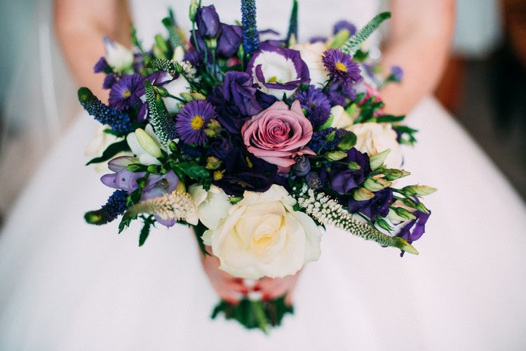 Emma and Tom's autumn wedding at Ringwood Hall, Chesterfield — photo 34 of 91