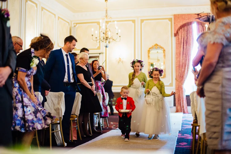 Emma and Tom's autumn wedding at Ringwood Hall, Chesterfield — photo 40 of 91