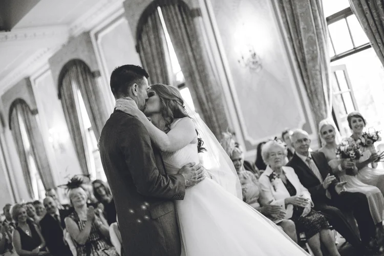 Emma and Tom's autumn wedding at Ringwood Hall, Chesterfield — photo 46 of 91