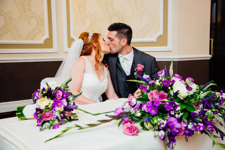 Emma and Tom's autumn wedding at Ringwood Hall, Chesterfield — photo 47 of 91