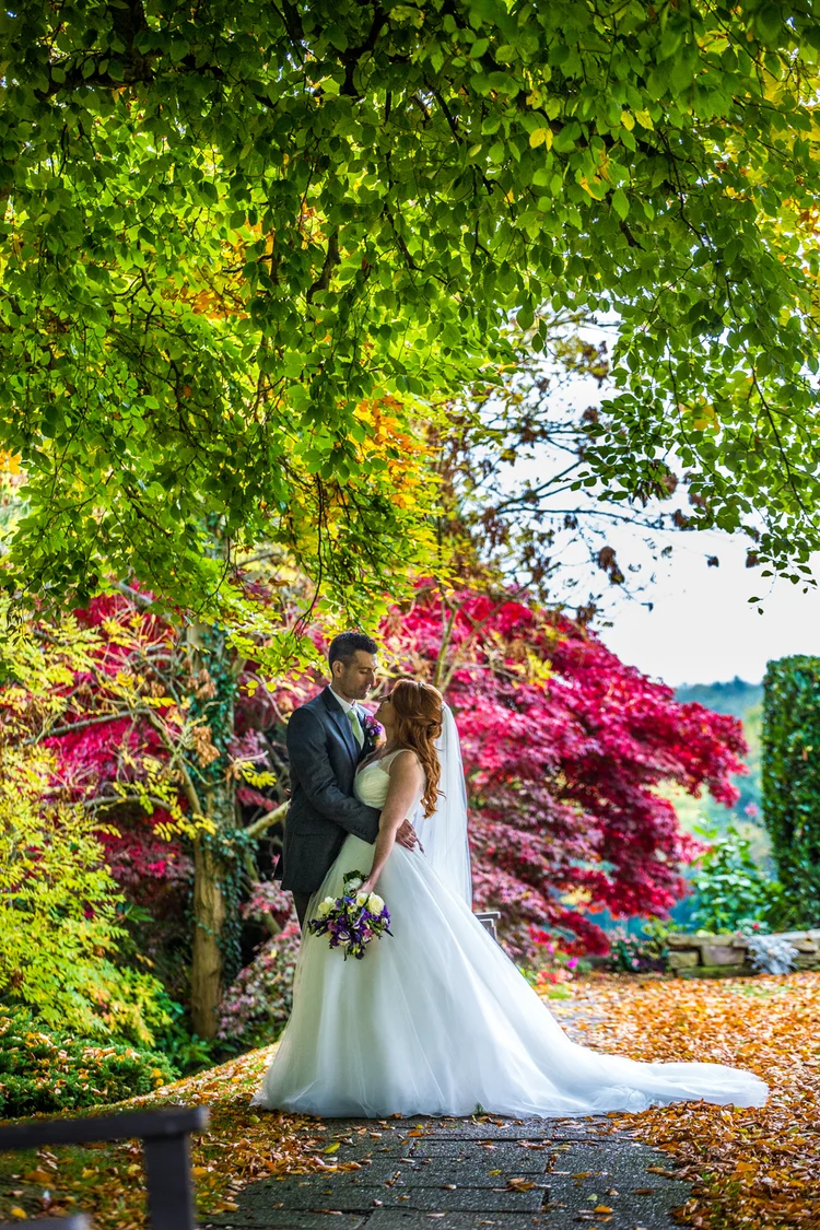 Emma and Tom's autumn wedding at Ringwood Hall, Chesterfield — photo 54 of 91