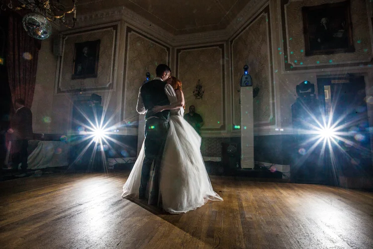 Emma and Tom's autumn wedding at Ringwood Hall, Chesterfield — photo 90 of 91