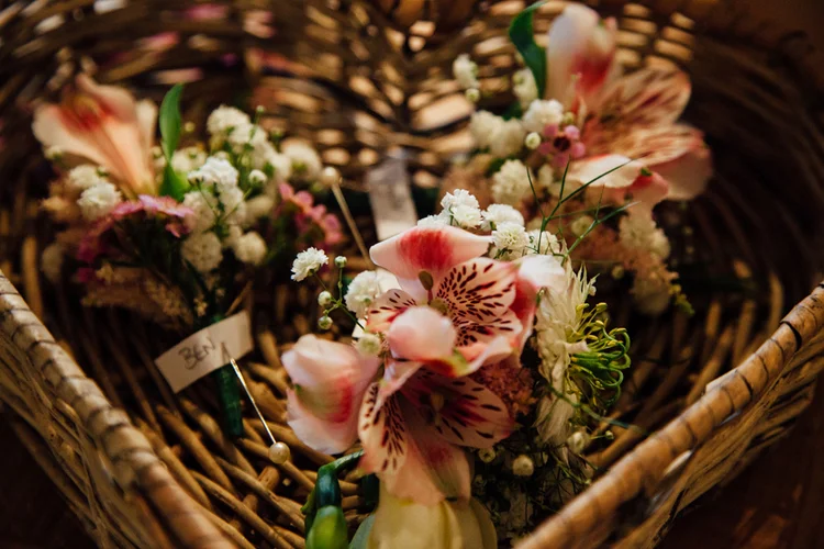 Laura and James's wedding at The Stables, Doncaster — photo 3 of 34