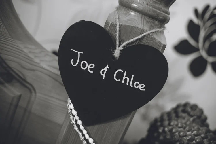 Chloe and Joe's wedding at the West Retford Hotel, Retford — photo 2 of 29