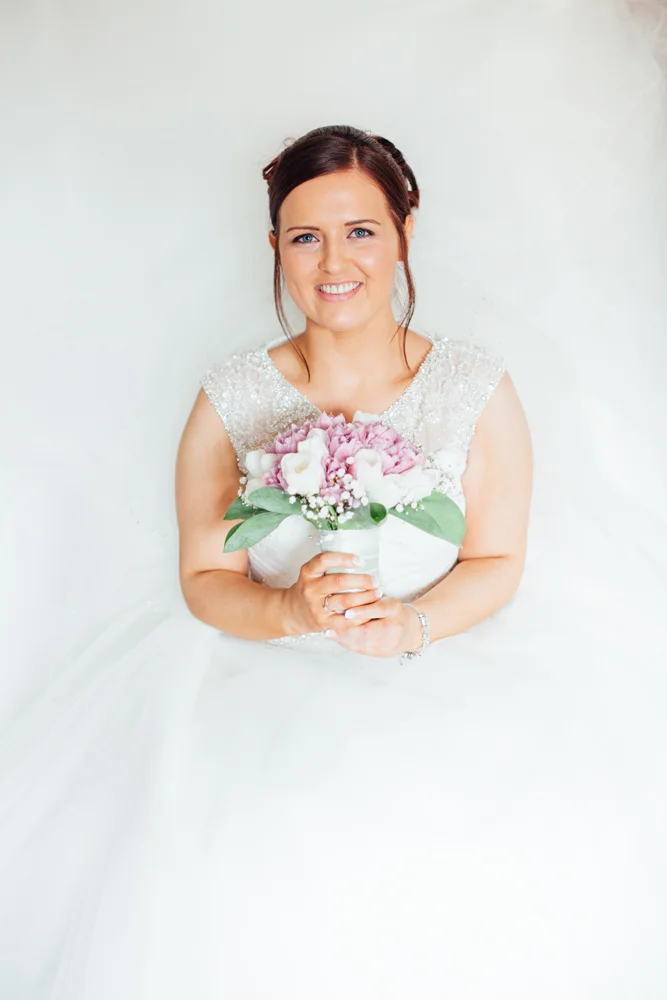 Chloe and Joe's wedding at the West Retford Hotel, Retford — photo 6 of 29