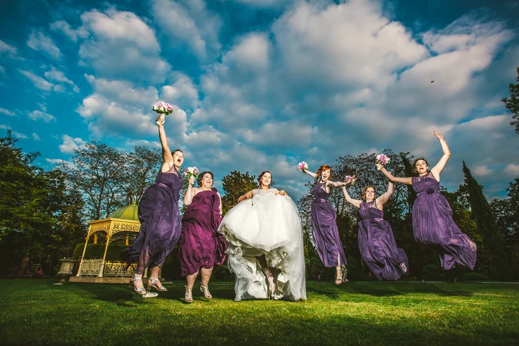 Chloe and Joe's wedding at the West Retford Hotel, Retford — photo 24 of 29