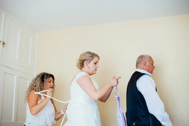 Nicola and Dean's wedding at Rotherham Golf Club — photo 8 of 49