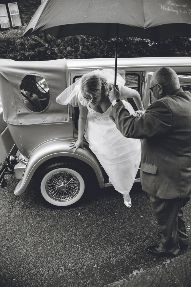 Nicola and Dean's wedding at Rotherham Golf Club — photo 14 of 49