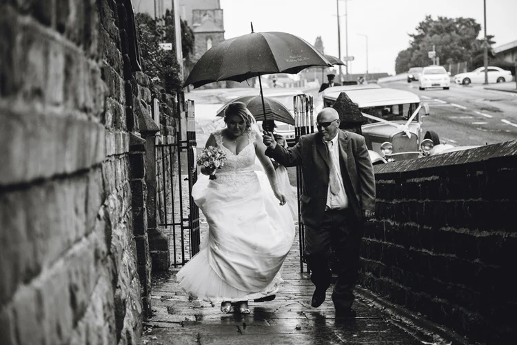 Nicola and Dean's wedding at Rotherham Golf Club — photo 15 of 49