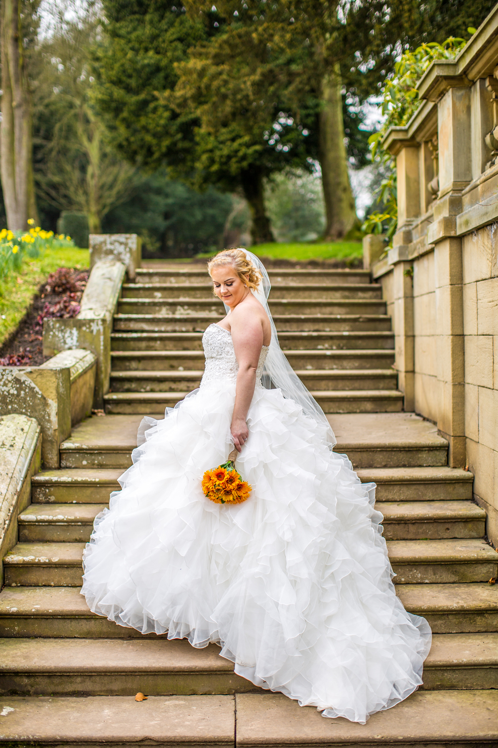 wortley hall sheffield wedding photographers (44).jpg