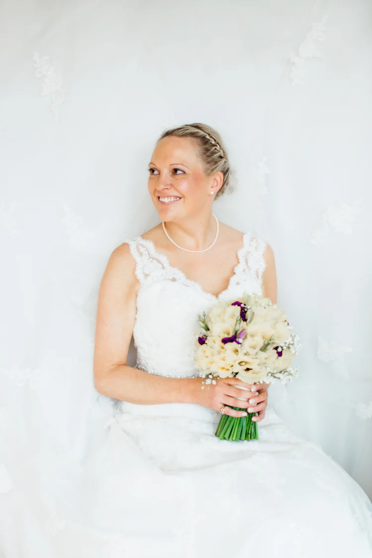 Liz and Darron's wedding in Dronfield, near Sheffield — photo 11 of 48
