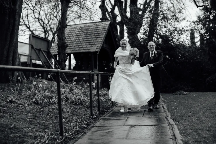 Liz and Darron's wedding in Dronfield, near Sheffield — photo 17 of 48