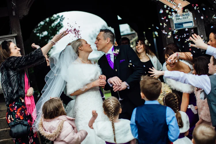 Liz and Darron's wedding in Dronfield, near Sheffield — photo 31 of 48