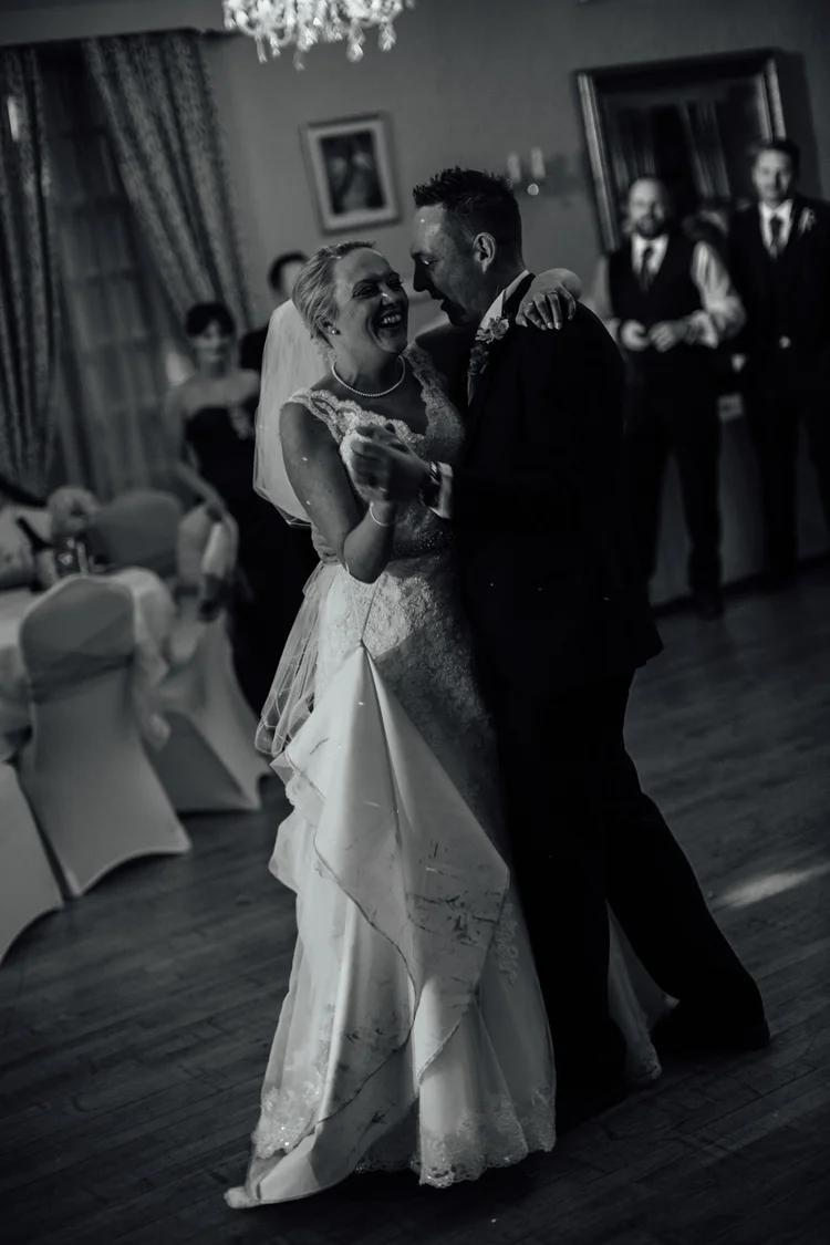Liz and Darron's wedding in Dronfield, near Sheffield — photo 45 of 48