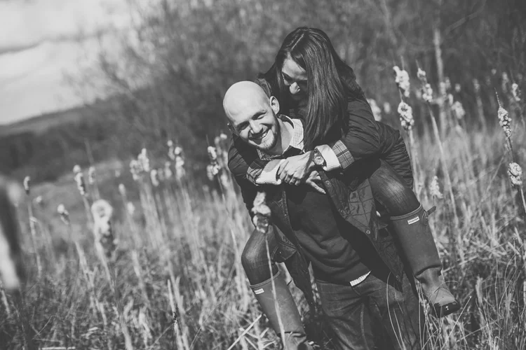 Becky and Leon's pre-wedding shoot at Keppel's Column, Rotherham — photo 13 of 19