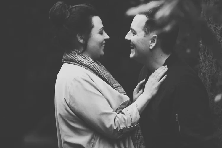 Jennie and Lewis's pre-wedding shoot at Yorkshire Sculpture Park — photo 11 of 31
