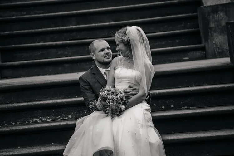 Natalie and Chris's sunny wedding at Wortley Hall, Sheffield — photo 52 of 86