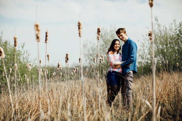 Jennie and Graydon's pre-wedding shoot at Keppel's Column, Rotherham — photo 11 of 21