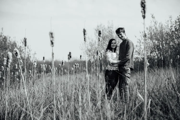 Jennie and Graydon's pre-wedding shoot at Keppel's Column, Rotherham — photo 12 of 21