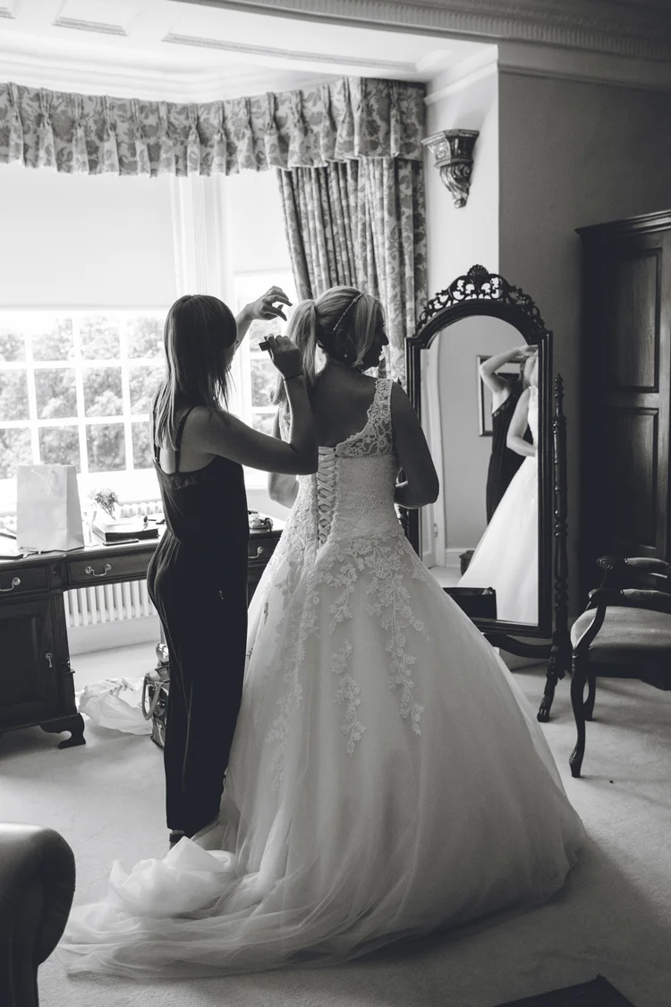 Sarah and Mark's wedding at Goldsborough Hall, Harrogate — photo 26 of 91