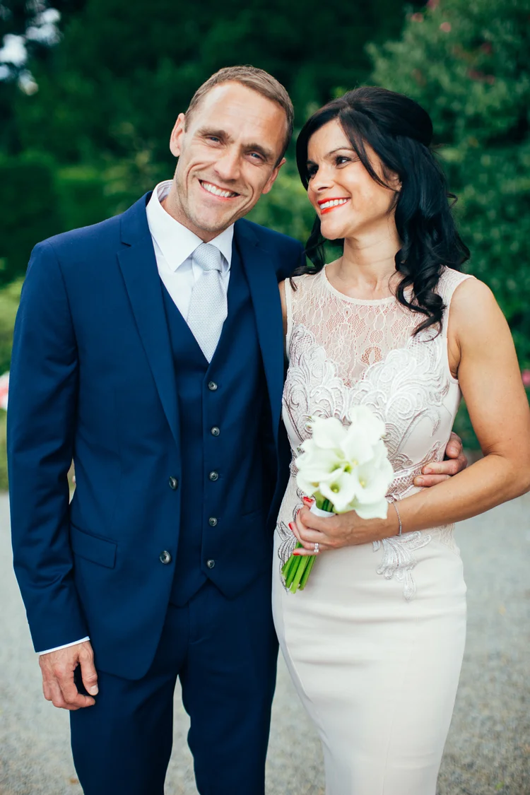 Sarah and Mark's wedding at Goldsborough Hall, Harrogate — photo 42 of 91