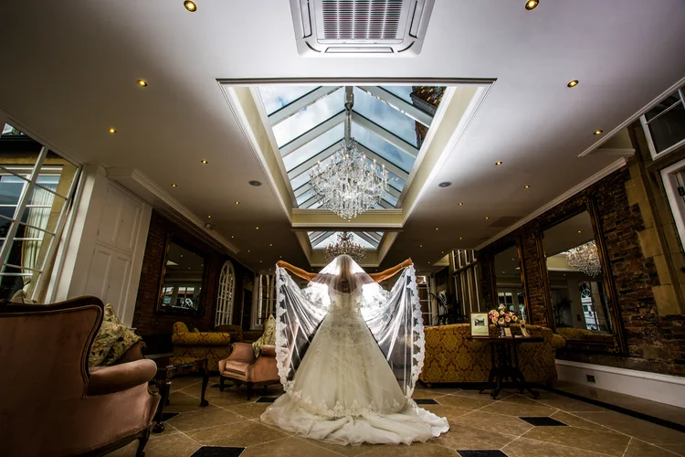 Sarah and Mark's wedding at Goldsborough Hall, Harrogate — photo 58 of 91