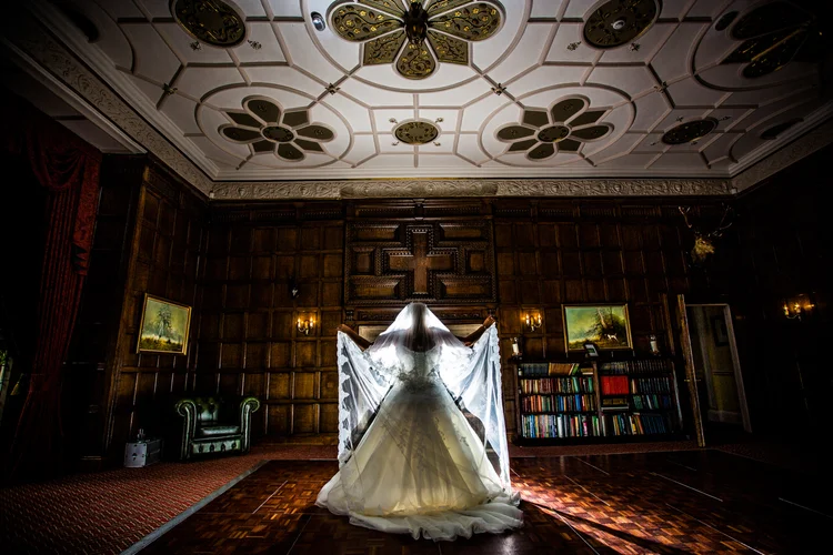 Sarah and Mark's wedding at Goldsborough Hall, Harrogate — photo 59 of 91