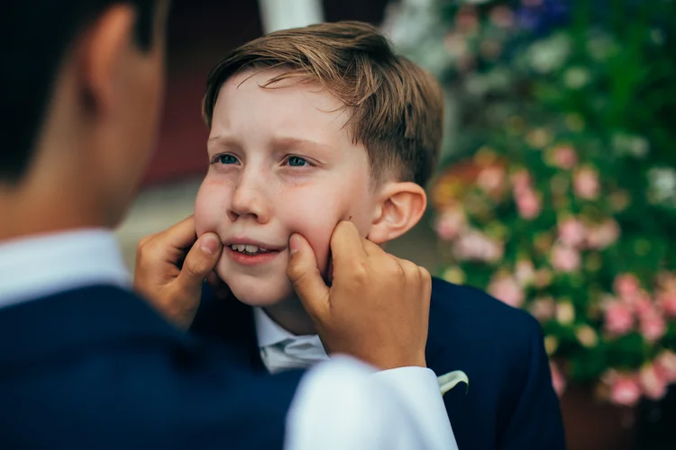 Sarah and Mark's wedding at Goldsborough Hall, Harrogate — photo 76 of 91
