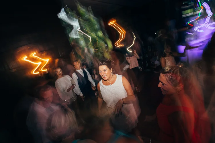 Sarah and Mark's wedding at Goldsborough Hall, Harrogate — photo 89 of 91