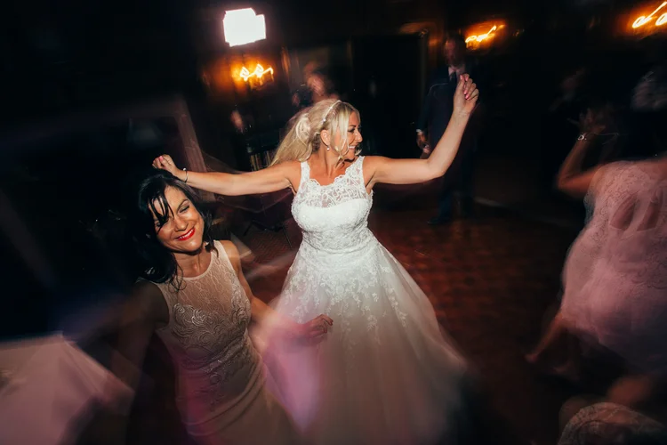 Sarah and Mark's wedding at Goldsborough Hall, Harrogate — photo 90 of 91