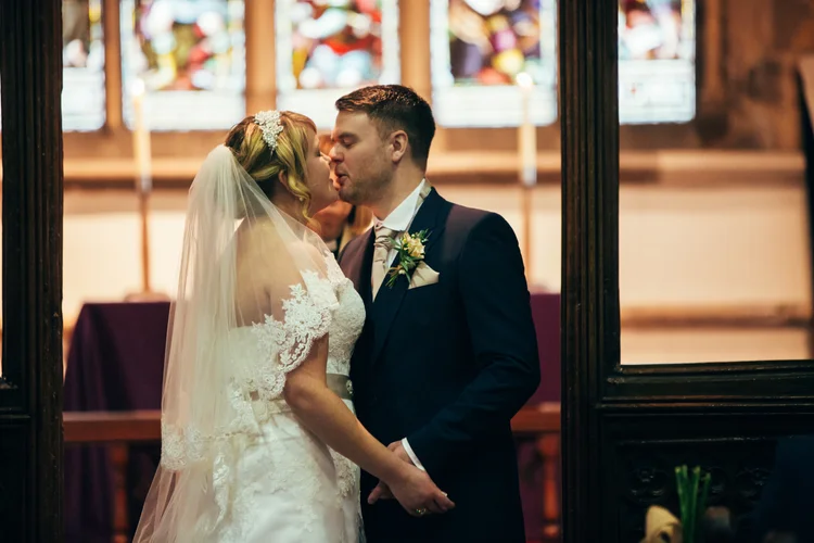 Katie and Luke's winter wedding at Hemswell Court, Lincolnshire — photo 46 of 103