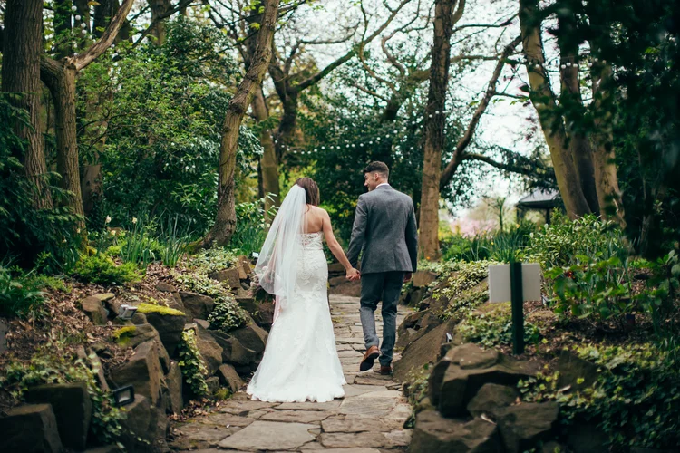 Emily and Wes's wedding at Ringwood Hall, Chesterfield — photo 54 of 78